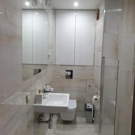 Nad Morzem U Kasi Apartamento *