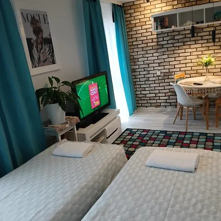 Nad Morzem U Kasi Apartment *